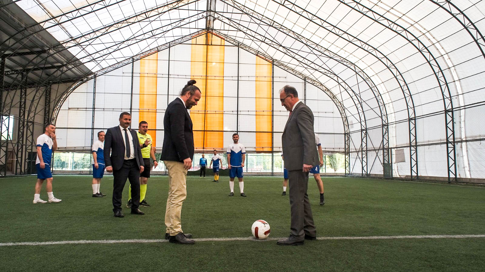 Bahar Spor Müsabakaları Futbol Branşında Rektör Yardımcılarımızdan Başlama Vuruşu